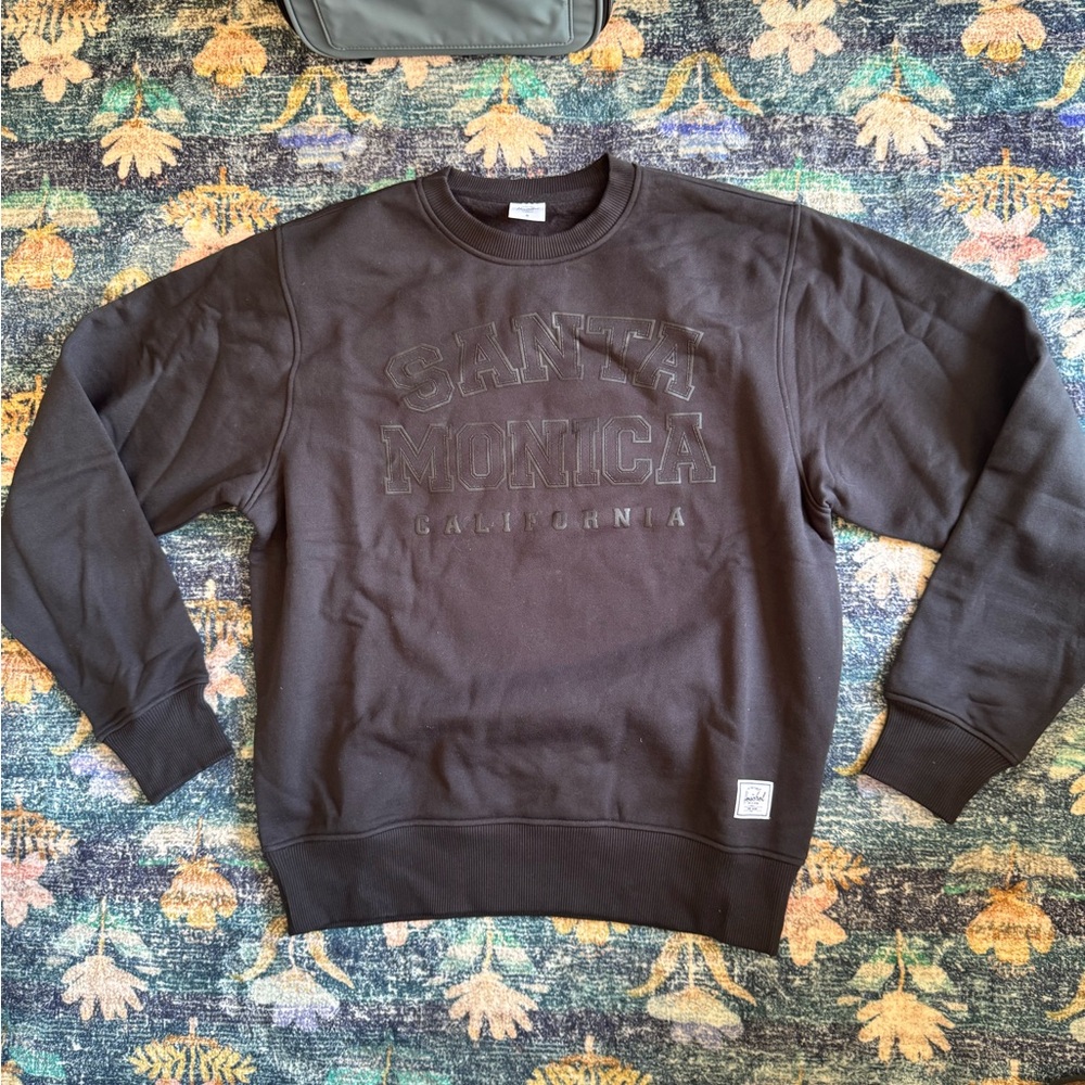 NWOT Herschel Supply Company Black Santa Monica California Embossed Crewneck - Picture 1 of 7